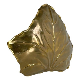 Brass Leaf Theatre Wall Light Sconce by Ravarini Castoldi, Milan, Italy, 1970s For Sale