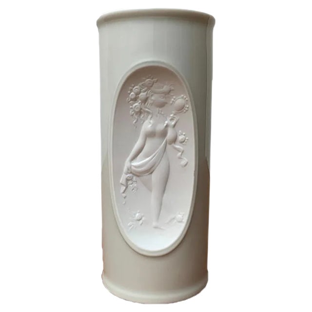 Mid-Century German White Porcelain Vase by Bjørn Wiinblad for Rosenthal For Sale
