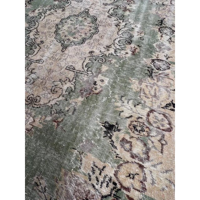 Vintage Green and Beige Yuruk Rug, 1960s For Sale - Image 4 of 11