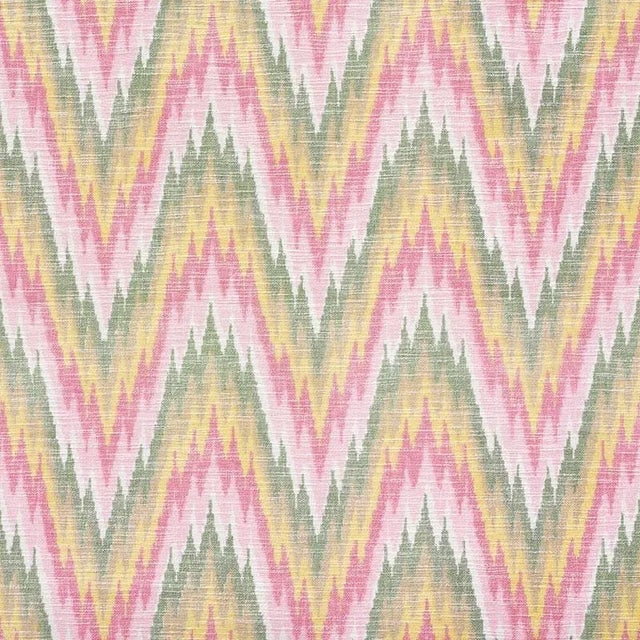 Abstract Sample - Schumacher Ibiza Flamestitch Fabric in Spring For Sale - Image 3 of 3