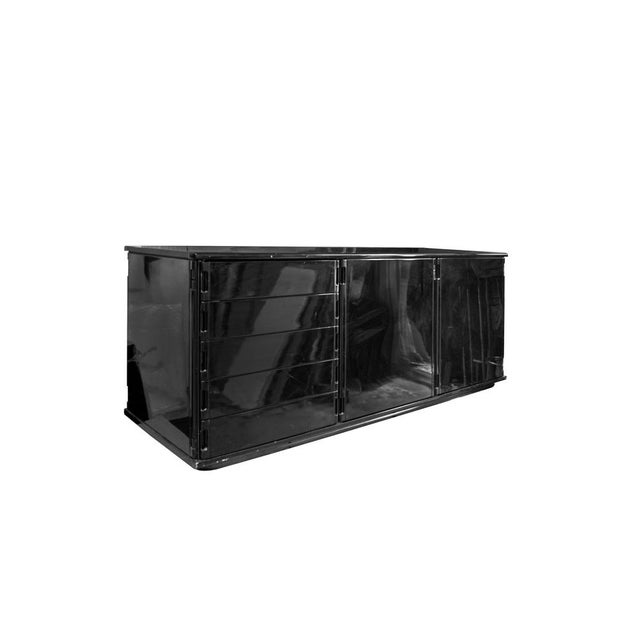 1970s Italian Black Lacquered Wood Larco Sideboard by Gianfranco Frattini for Molteni, 1970s For Sale - Image 5 of 5