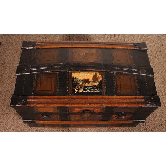 Antique Travel Trunk in Leather and Wood, 1890s For Sale - Image 4 of 15