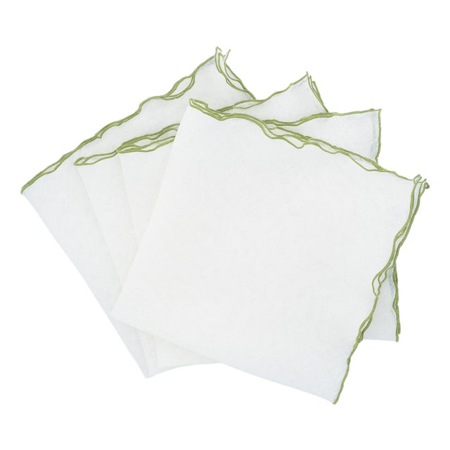 Linen Napkins With Green Ruffled Edges, Set of 4 For Sale