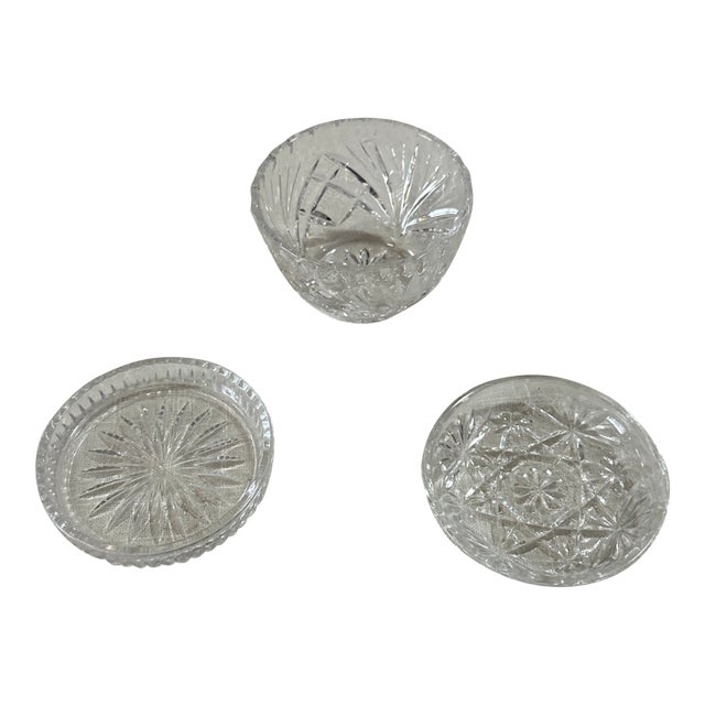 1970s Crystal Small Ring Dishes- Set of 3 For Sale