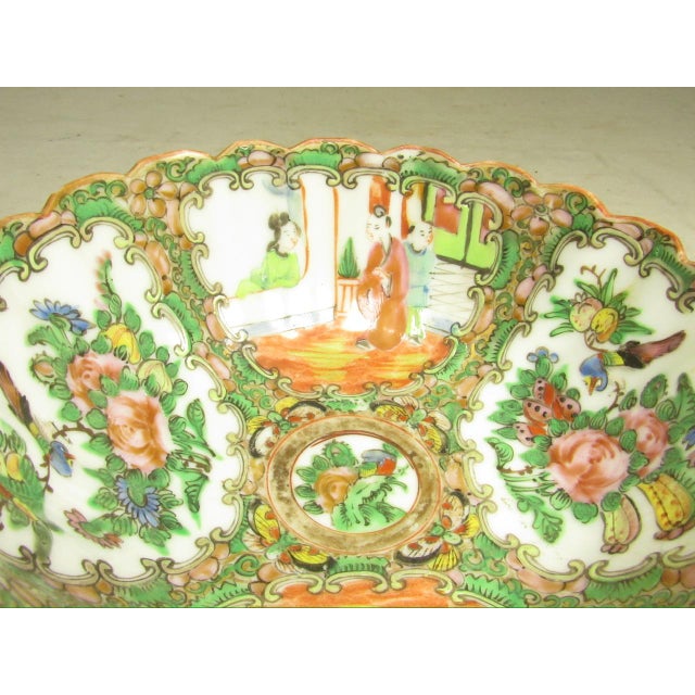Chinese Rose Medallion Porcelain Dish For Sale In San Francisco - Image 6 of 12
