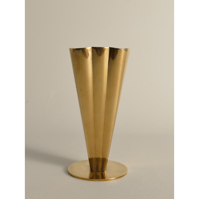Scandinavian Modern Squared & Fluted Brass Vase by Gunnar Ander for Ystad-Metall, 1960s For Sale - Image 3 of 15