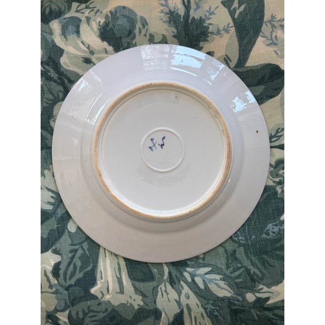 Traditional Mid-19th Century Rauenstein "Straw Flower" Blue & White Fluted Porcelain Plate For Sale - Image 3 of 11