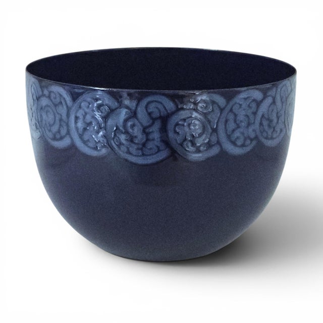 Mid-Century Modern Kaj Franck for Finel Arabia Finnish Cobalt Enamel Steel Bowl 8.25" For Sale - Image 3 of 9