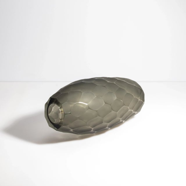 Hand Blown Murano Battuto Vase in Grey For Sale - Image 4 of 7