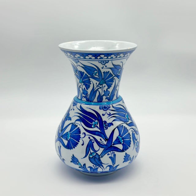 Handmade Ceramic ”Kandil” Vase (20cm) – Blue and White Fan Carnations – Wide Flared Neck For Sale - Image 6 of 7