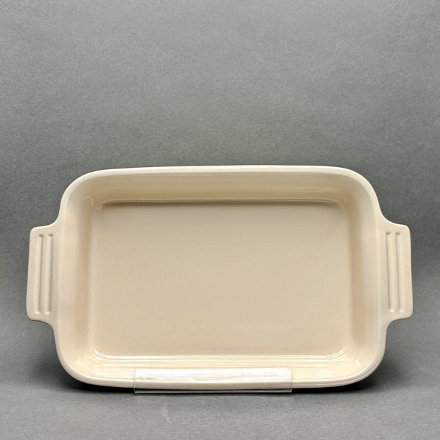 2000 - 2009 Vintage Le Creuset Kiwi Green Stoneware Rectangular Baking Dish Casserole Baker For Sale - Image 5 of 7