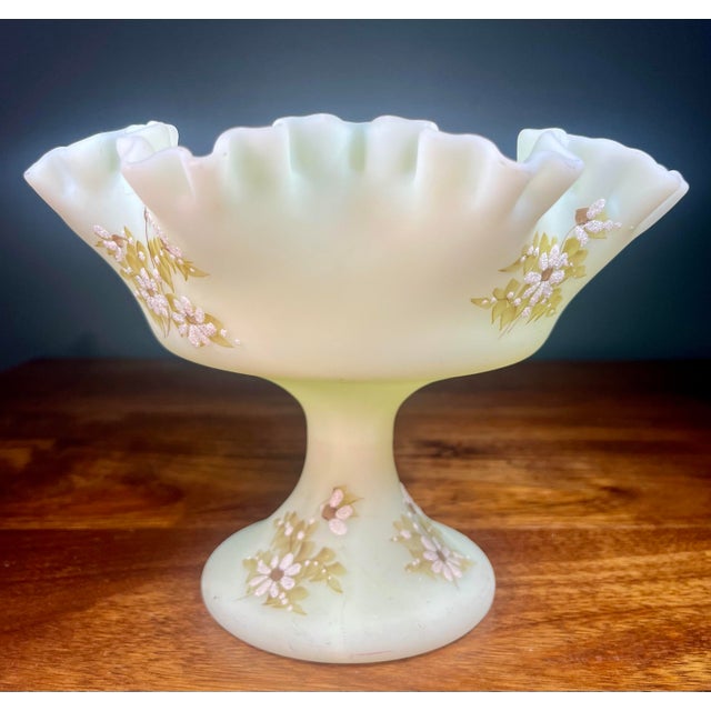 1970s Fenton Uranium Glass Daisies on Custard Round Pedestal Compote For Sale In Orlando - Image 6 of 12