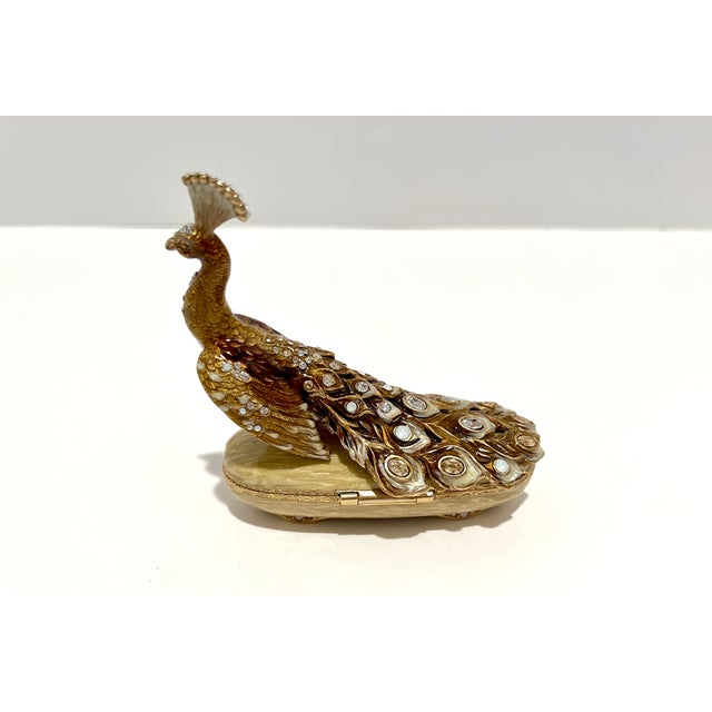 2020s Jay Strongwater Darien Peacock Figurine / Trinket Box - 14k Gold Finish With Swarovski Crystals For Sale - Image 5 of 9