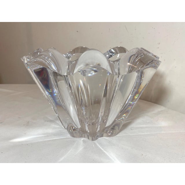 Large Handmade Kosta Boda Art Studio Clear Glass Crystal Signed Centerpiece Bowl For Sale In New York - Image 6 of 15