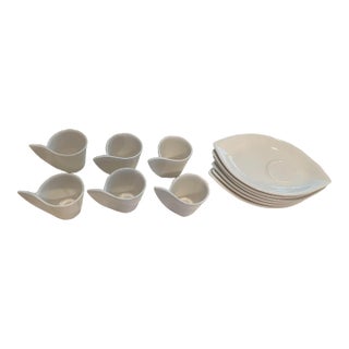 Modern Plate & Cup Set by Villeroy & Boch - 12 Pieces For Sale