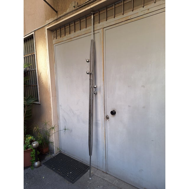 Floor-to-Ceiling Coat Stand in Chromed Brass with Adjustable Knobs from Fedele Papagni, 1990s For Sale - Image 9 of 14