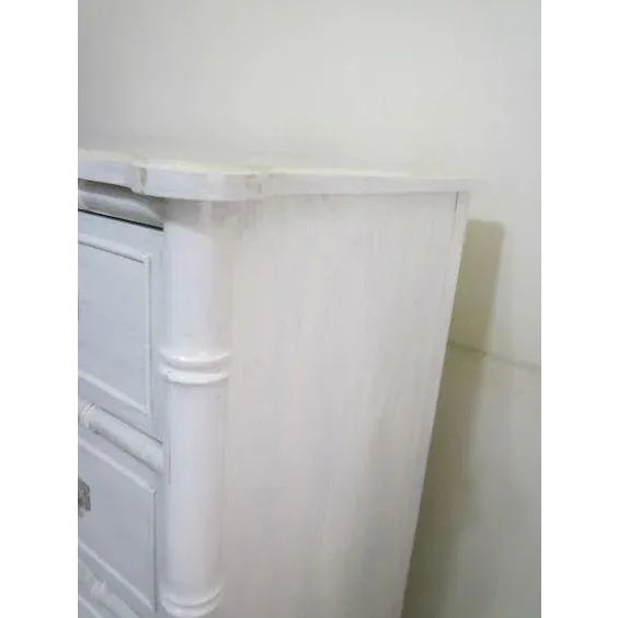 1980s Vintage Hollywood Regency Chest 5 Drawer by Henry Link White Color For Sale In Naples, FL - Image 6 of 12