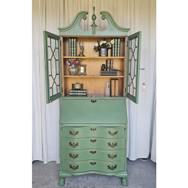 Chippendale Green Secretary Hutch, Circa 1940's. For Sale - Image 3 of 18