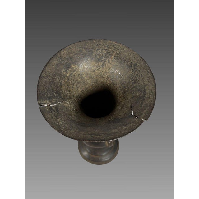 15th Century & Earlier Bronze Gu vase, Song Dynasty (960-1279), Ancient China For Sale - Image 5 of 7
