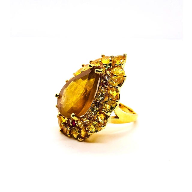 Baroque Bochic “Capri” Vintage Multi Sapphire & Yellow Sapphire Ring 18K Gold & Silver For Sale - Image 3 of 11