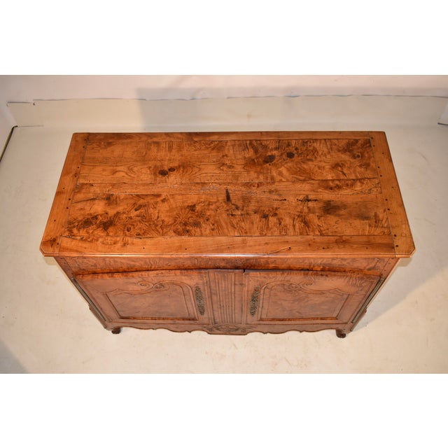 Wood 18th Century Burl Elm Buffet From France For Sale - Image 7 of 13