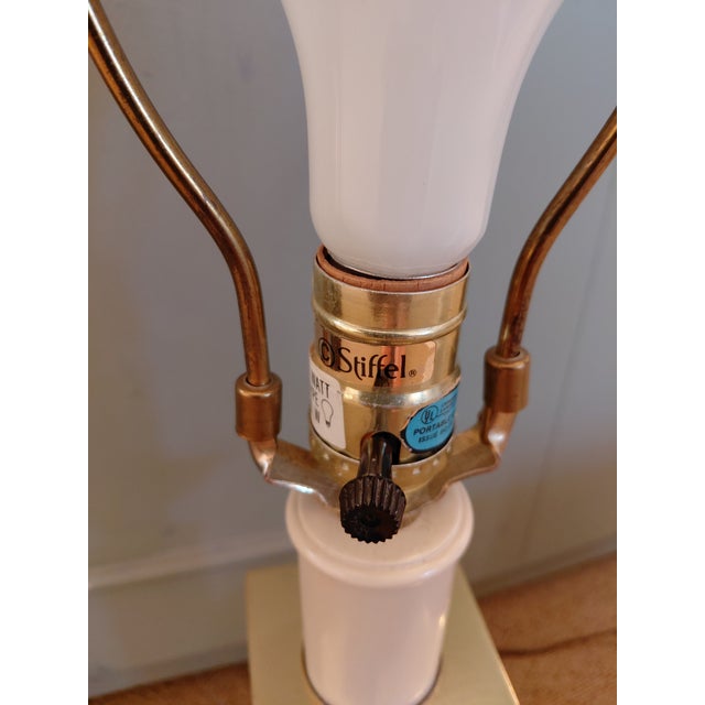 Late 20th Century Vintage Stiffel Polished Brass Table Lamp With New Linen Shade For Sale - Image 5 of 6