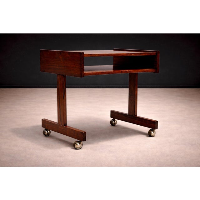 Console on Wheels in Rosewood, Sergio Rodrigues, 1960s For Sale In New York - Image 6 of 12