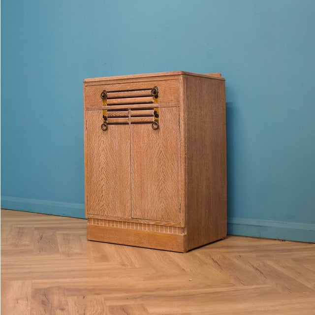 Mid-Century Modern Art Deco British Secret Oak Tallboy, 1930s For Sale - Image 3 of 10