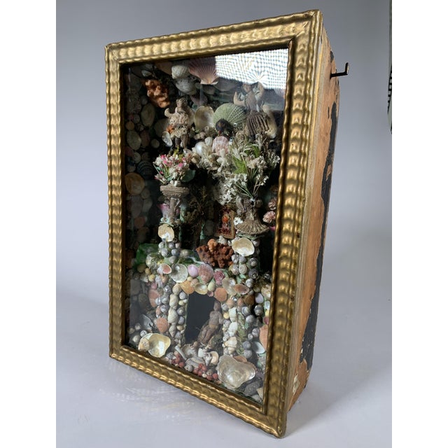 Diorama of a Nativity Scene Under Glass, 1700s For Sale - Image 5 of 8