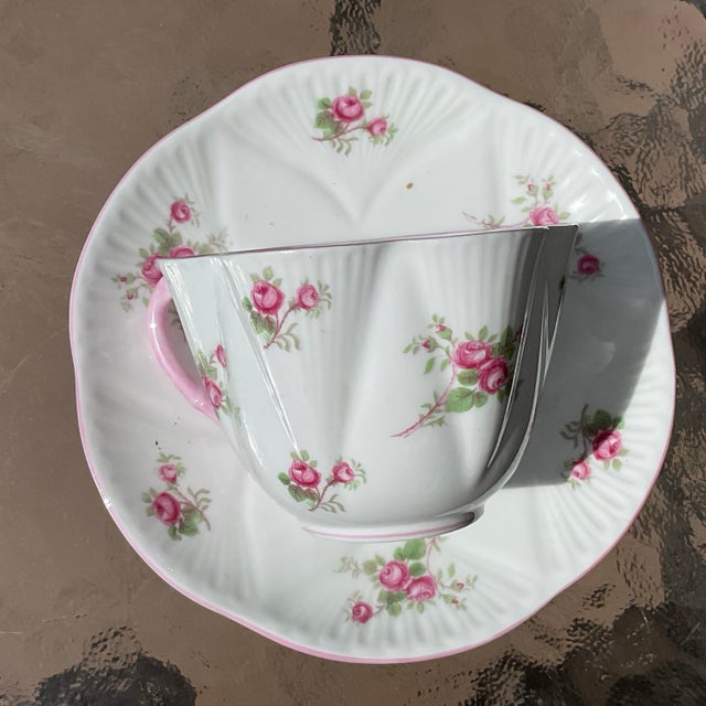Set of 2 beautiful Shelley Teacups and Saucers from England the in Bridal Rose pattern. The cups date from 1940-1966, the...
