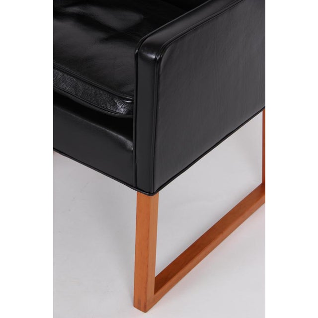 Børge Mogensen Model 3246 Armchairs by Børge Mogensen for Fredericia, 2002, Set of 2 For Sale - Image 4 of 15