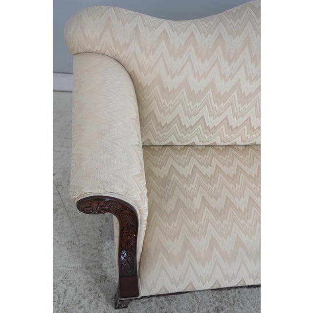 Georgian Nicely Carved Mahogany Upholstered Loveseat For Sale In Philadelphia - Image 6 of 18