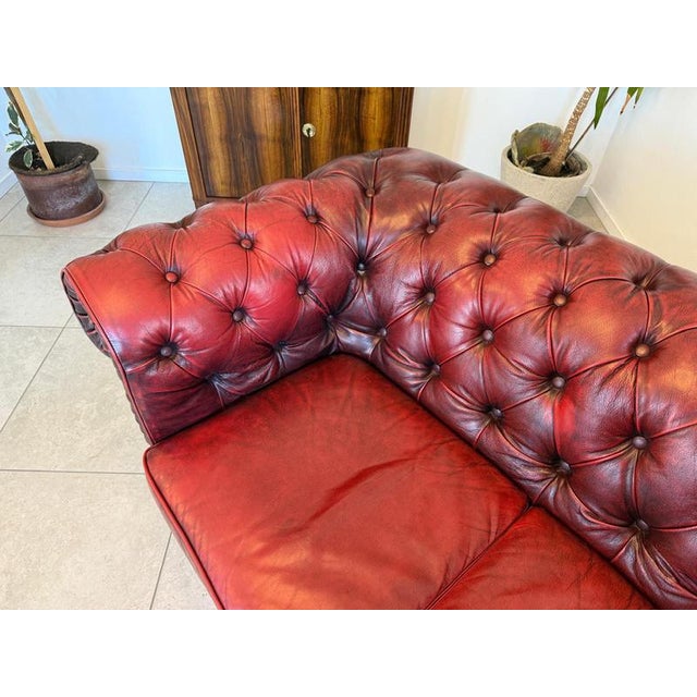 Chesterfield Two-Seater Sofa in Leather, 2000s For Sale - Image 15 of 16