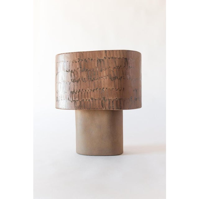 Brown medium table lamp in stoneware with hand-painted glaze lucas huillet unique piece dimensions: d 21 x w 38 x h 38 cm....