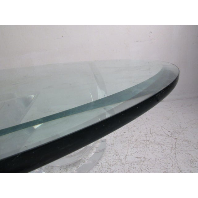 Midcentury Knut Hesterburg Style Lucite Coffee Table For Sale In New York - Image 6 of 7