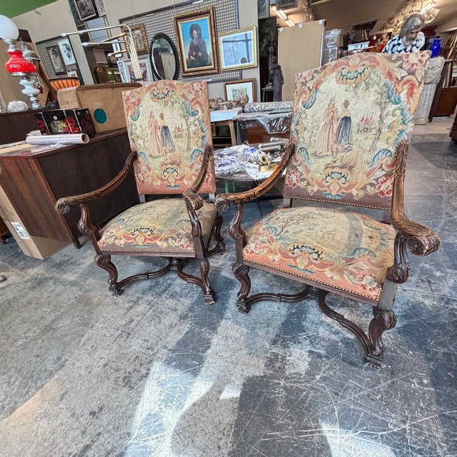 Antique Walnut Armchairs Upholstered with Aubusson, France, 1700, Set of 2 For Sale - Image 18 of 18