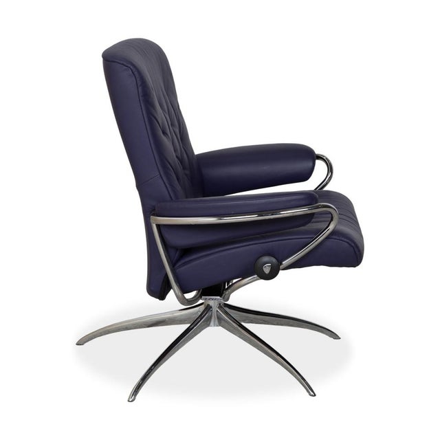 Set of Metro Leather Recliner with Ottoman from Stressless For Sale - Image 15 of 18