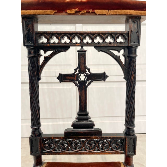 Mid 19th Century 19th Century Gothic Revival Prie-Dieu Prayer Chair With Carved Cross and Velvet Upholstery For Sale - Image 5 of 16