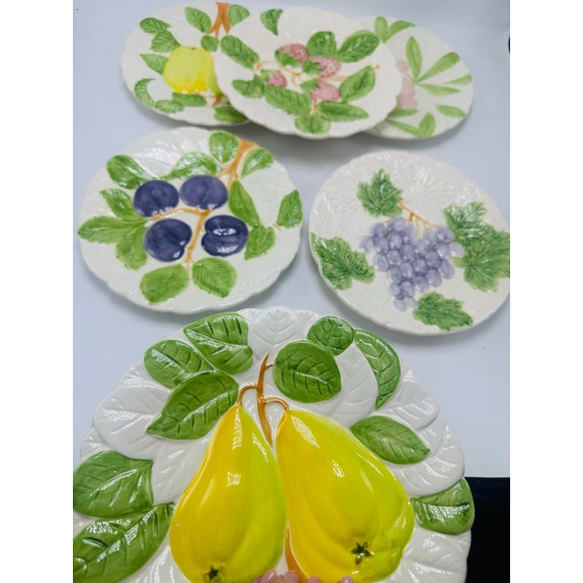 Vintage Set of Decorative Plates in Complimenting Floral Designs For Sale In Charleston - Image 6 of 7