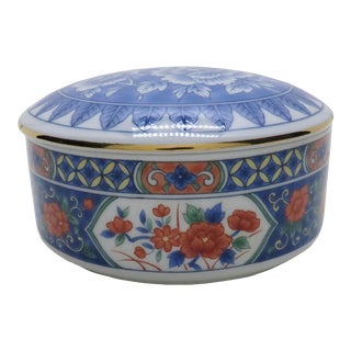 1980s Tiffany Chinoiserie Porcelain Lidded Bowl For Sale