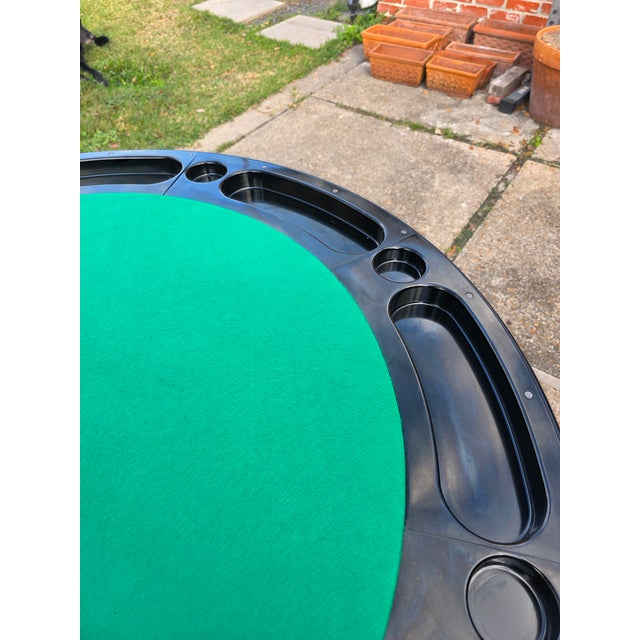 1940s MCM Durham Line Model 4100 Poker Table – Mid-Century 8-Player Card Table W/ New Felt For Sale - Image 11 of 12