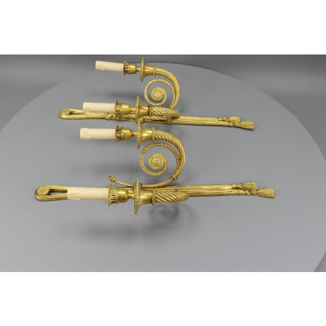 Metal Louis XVI French Two-Arm Ribbon, Knot and Tassel Sconces, 1910s, Set of 2 For Sale - Image 7 of 18