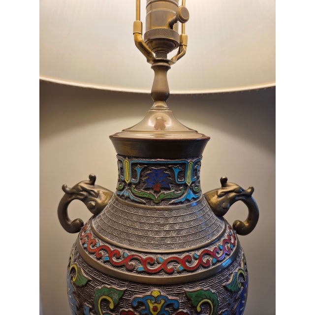 Vintage 1980’s Wildwood Model 6010 Cloisonné Vase Lamp For Sale In New York - Image 6 of 18