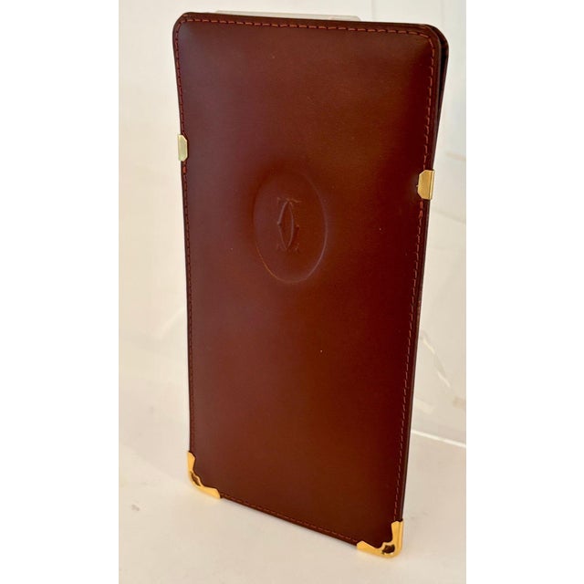 Cartier Burgundy Leather Eyewear Case Made in France 1980s For Sale In Palm Springs - Image 6 of 14