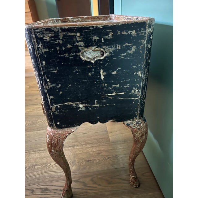 18th Century Side Table For Sale In Los Angeles - Image 6 of 8