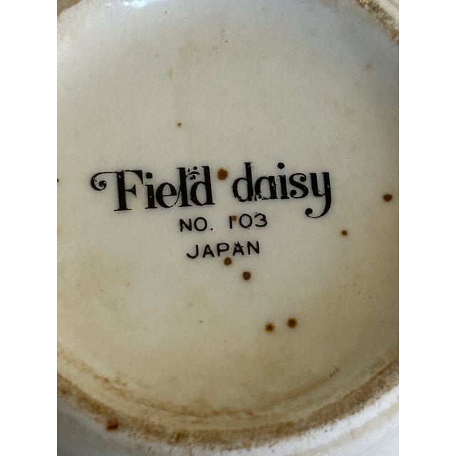 Vintage Field Daisy Sweet Clov Wild Pink Buttercup Mixed Flowers Mugs- Set of 4 For Sale - Image 4 of 5