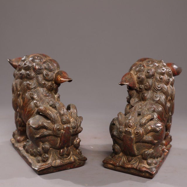 Pair of Vintage Chinese Bronze Foo Dogs - Mud-Gold & Cinnabar Guardian Lions For Sale In Los Angeles - Image 6 of 9