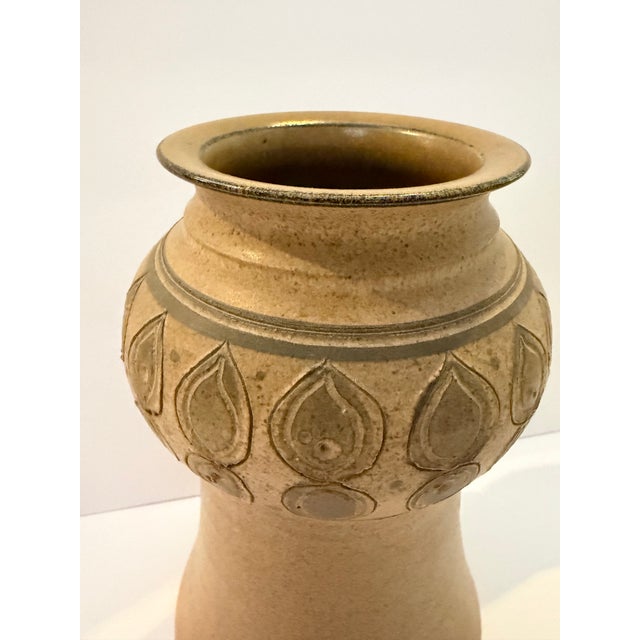 Mid-Century Modern Signed James E. Sanders Studio Pottery Stoneware Vessel For Sale - Image 3 of 4