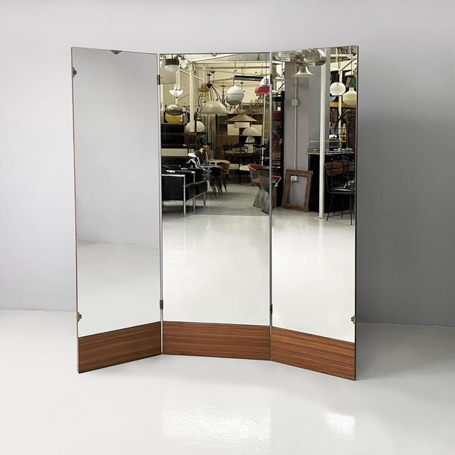 Italian mid-century modern free-standing mirror with three wooden doors, 1960s Freestanding floor dressmaker's mirror with...
