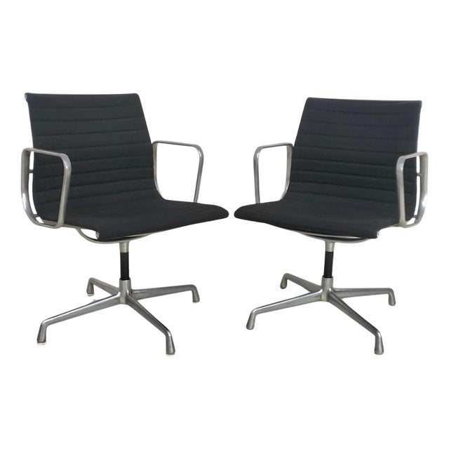Set of EA108 Aluminium Chairs attributed to Charles and Ray Eames for ICF, 1960s For Sale